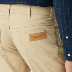 Nadrág Wrangler® Texas Slim 822 Vékony Stretch Safari W12SEA38V Nadrág Wrangler® Texas Slim 822 Vékony Stretch Safari W12SEA38V