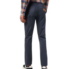 Nadrág Wrangler® Larston Twill Dark Navy 112350798 Nadrág Wrangler® Larston Twill Dark Navy 112350798