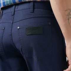 Nadrág Wrangler® Greensboro LTw Dark Navy 112350802 Nadrág Wrangler® Greensboro LTw Dark Navy 112350802