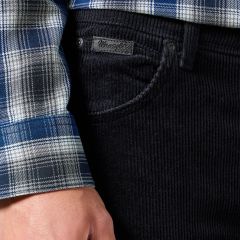 Nadrág Wrangler® Texas 821 Cord Black Stretch 112356789 Nadrág Wrangler® Texas 821 Cord Black Stretch 112356789