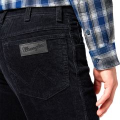 Nadrág Wrangler® Texas 821 Cord Black Stretch 112356789 Nadrág Wrangler® Texas 821 Cord Black Stretch 112356789