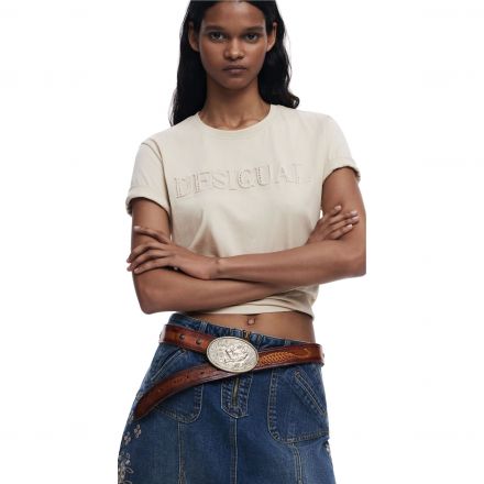 Póló Desigual. 3D logo T-shirt 25SWTK17 Póló Desigual. 3D logo T-shirt 25SWTK17