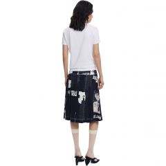 Póló Desigual. 25WWTK04 Újság szív mintás póló