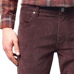 Nadrág Wrangler® Greensboro 803 Corduroy Stretch Straight