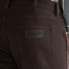 Nadrág Wrangler® Greensboro 803 Stretch Twill Chocolate Torte 112386855