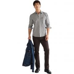 Nadrág Wrangler® Greensboro 803 Stretch Twill Chocolate Torte 112386855