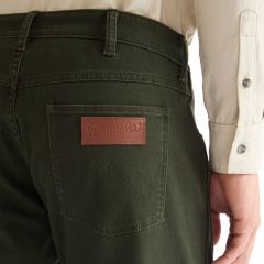 Nadrág Wrangler® Greensboro 803 Stretch Twill Rosin Green 112386856 Nadrág Wrangler® Greensboro 803 Stretch Twill Rosin Green 112386856